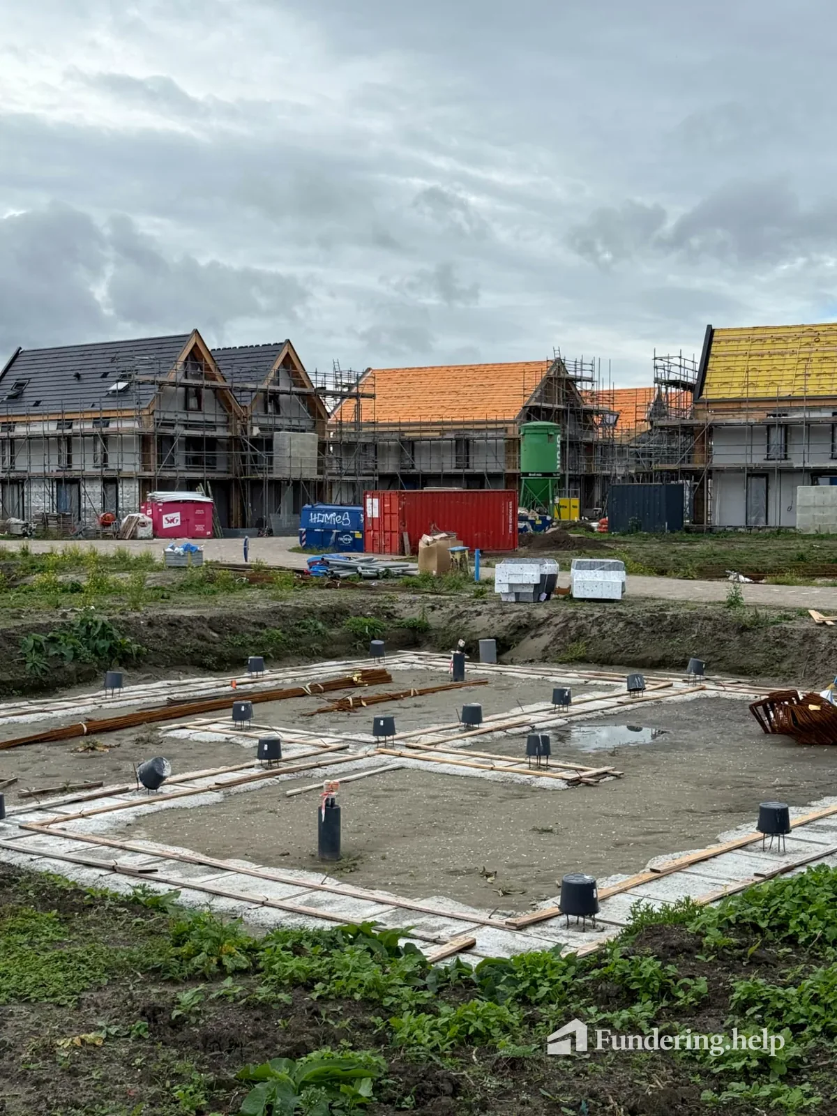 Wapening van funderingsbalken boven aangebrachte betonpalen